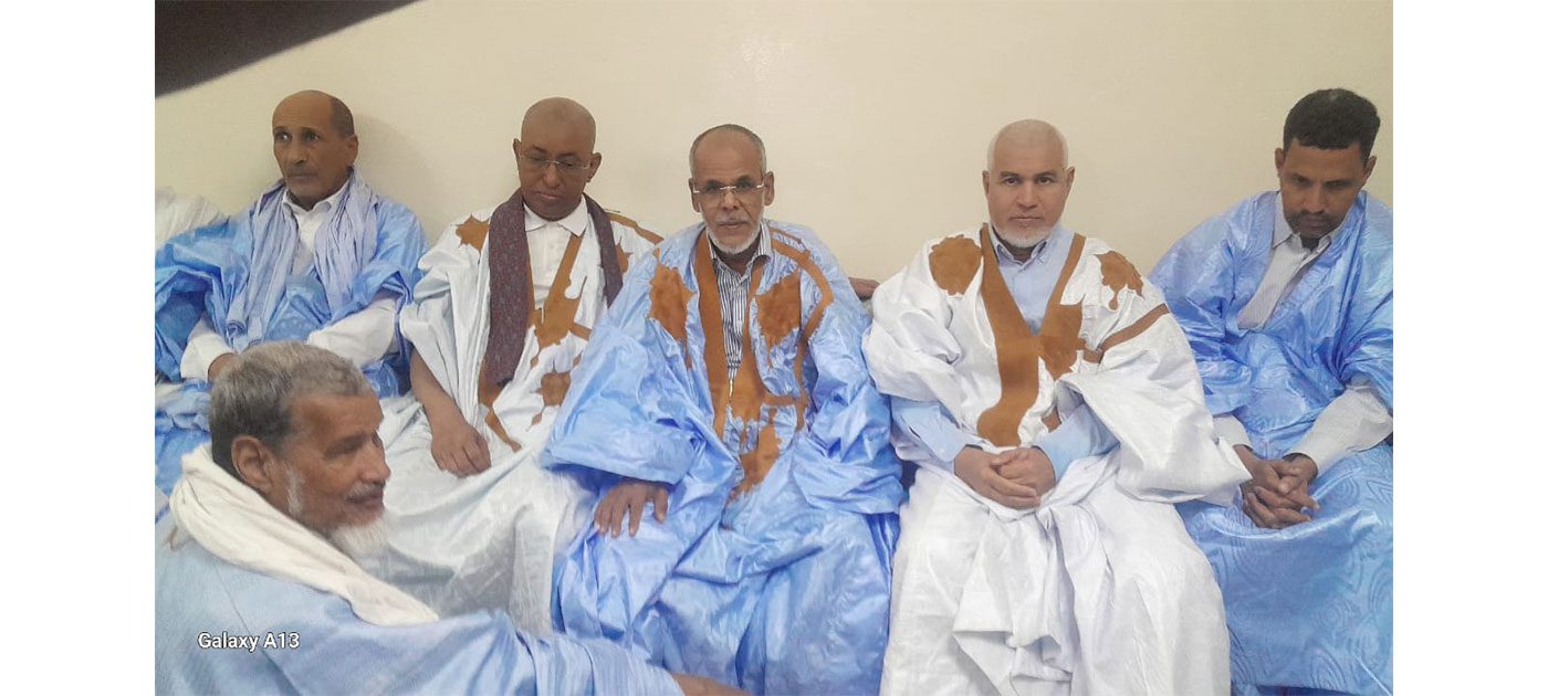 تقديم واجب العزاء باسم رئيس الجمهورية لأسرة الفقيدة فاطمة بنت خطراتي