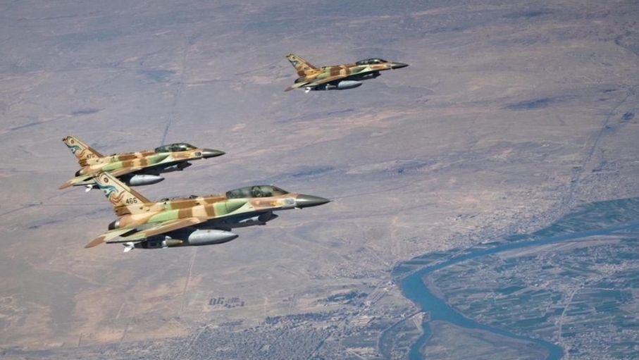 جيش الاحتلال الإسرائيلي يشن ضربات واسعة على عدة مناطق في إيران