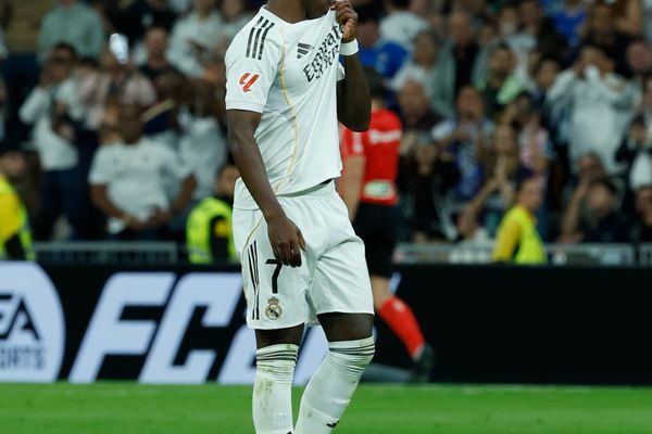فينيسيوس يعتذر لجماهير ريال مدريد بعد هدف رائع في شباك ألافيس
