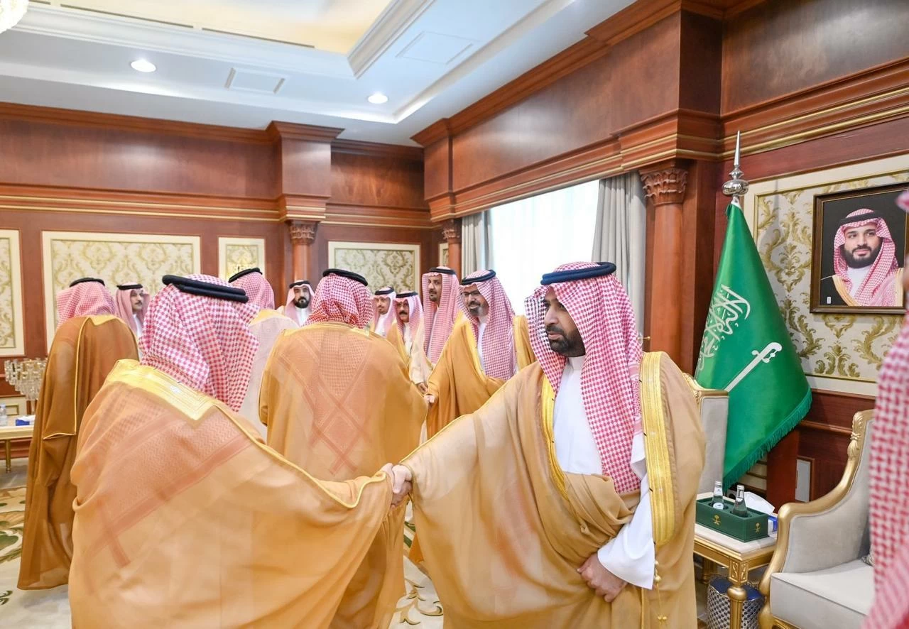 أمير جازان يلتقي المحافظين المكلَّفين