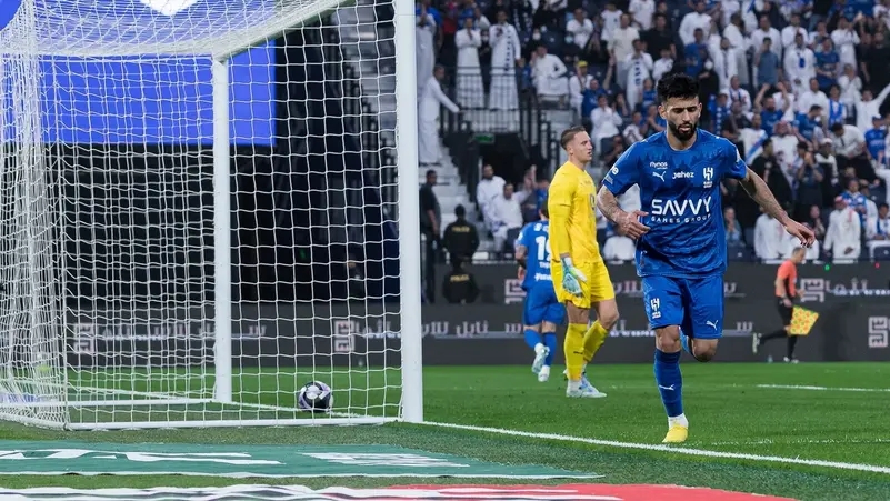الهلال يهزم نيوم.. وأنظاره تتحول نحو مباراة النصر