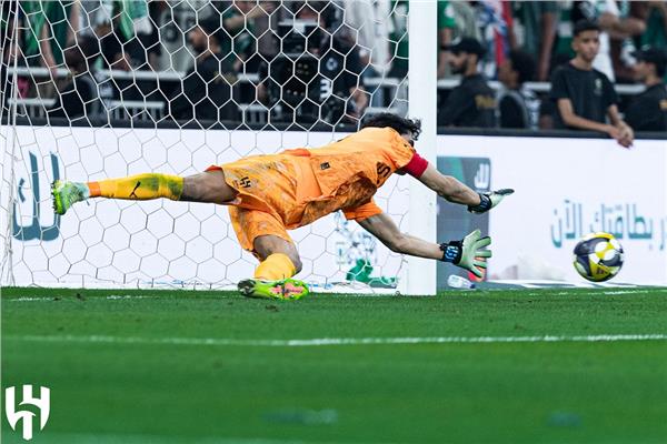 الهلال يتأهل لنهائي كأس الملك على حساب أهلي جدة