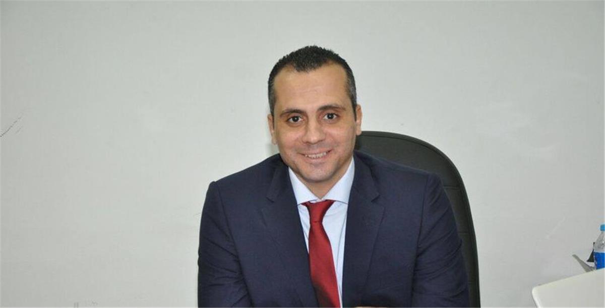 خاص | حقيقة تعيين عصام سراج الدين مديرًا للتعاقدات في الأهلي