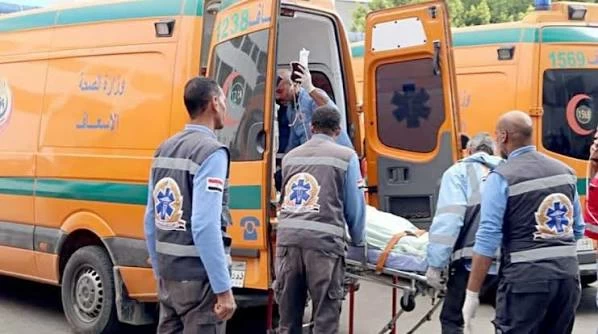 بعد تناول «البوظة».. إصابة نحو 100 مواطن بتسمم جماعي في قرية مصرية
