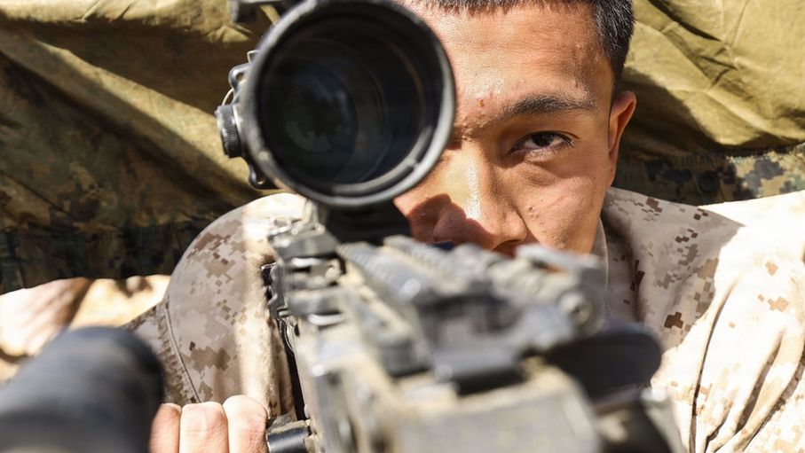 الجيش الأميركي ينشر صورا جديدة تكشف تدريباته في الخليج