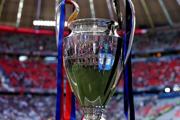 قمة مدريد.. صراع التكافؤ بين صلابة أتلتيكو وطموح أرسنال نحو النهائي