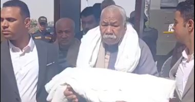 لحظات تحبس الأنفاس.. دخول القودة لإنهاء خصومة ثأرية بين أبناء عمومة بقنا