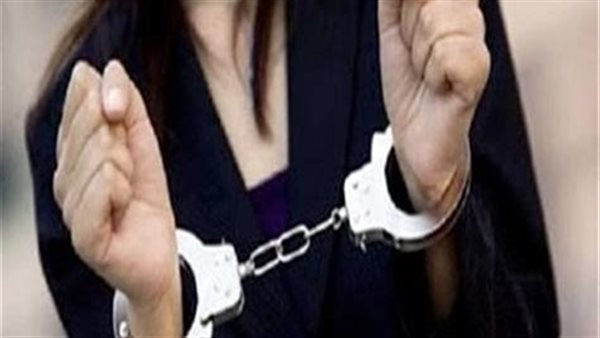 حبس تيك توكر شهيرة بتهمة نشر فيديوهات رقص بملابس خادشة بالإسكندرية