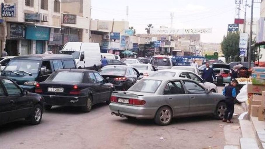 مادبا.. حين يختنق التاريخ بزحام الحاضر