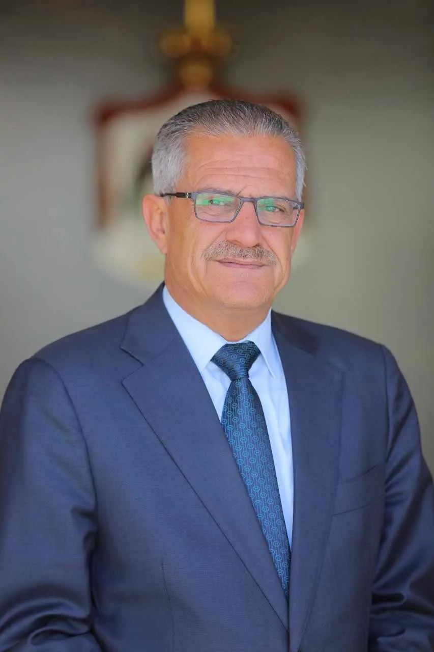 حكومة جعفر حسان .. من إدارة الأزمات إلى صناعة الأثر