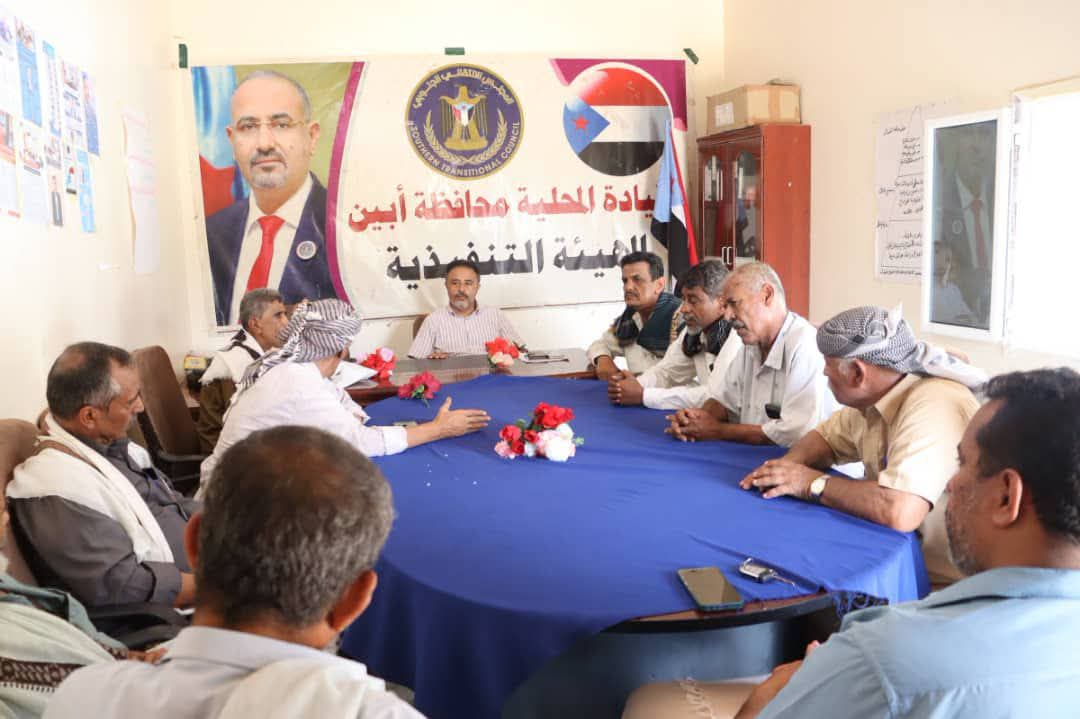 الحييد يلتقي قيادة الهيئة العسكرية للجيش والأمن الجنوبي بمحافظة أبين