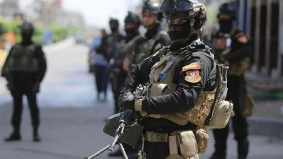 من خلف القضبان.. تفكيك شبكة مخدرات يقودها نزلاء وموظفون أمنيون بالعراق