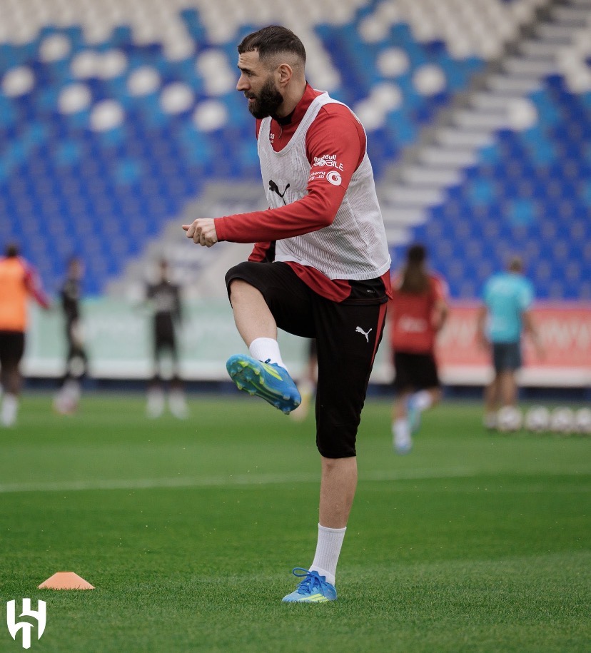 أول تعليق من كريم بنزيما بعد وداع الهلال دوري أبطال آسيا للنخبة