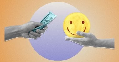 هل المال وحده يشترى السعادة؟.. نظرية حديثة تحسم الجدل