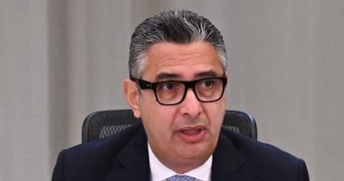 وزير التموين يكشف لـ اليوم السابع أسباب التحول من الدعم العينى إلى النقدى.. شريف فاروق: المواطن حر فى اختيار السلع وفقا لاحتياجاته.. لن نلزم أحدا بمنتجات محددة.. وندرس بدء التطبيق بداية العام المالى ا