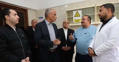 محافظ كفر الشيخ يتابع انتظام العمل بمحطة مياه الشمالية بمطوبس