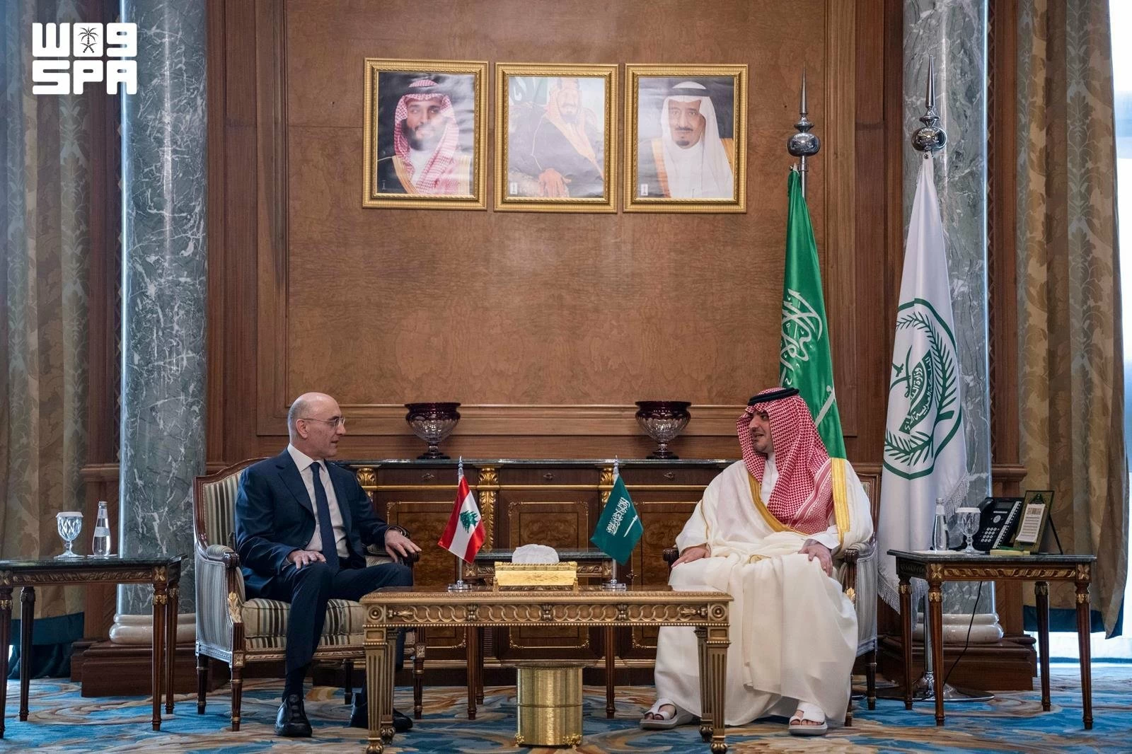 وزير الداخلية يستقبل نظيره اللبناني ويبحثان التعاون الأمني بين البلدين