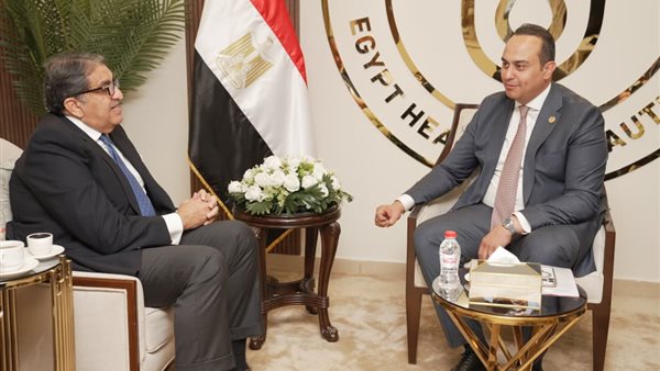 رئيس الرعاية الصحية يبحث تعزيز التحول الرقمي ودعم منظومة التأمين الشامل