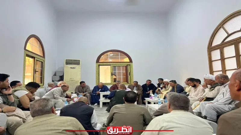 النائب فيصل أبو عريضة ينجح في إنهاء خصومة بين عائلتين بالصف ويصلح بينهما