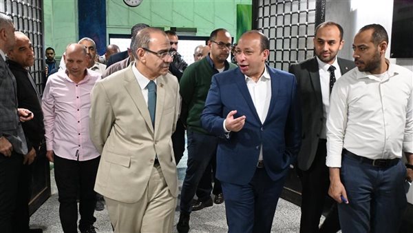 عميد قصر العيني يتفقد جاهزية مستشفى الطوارئ لاستقبال المرضى خلال عيد الفطر