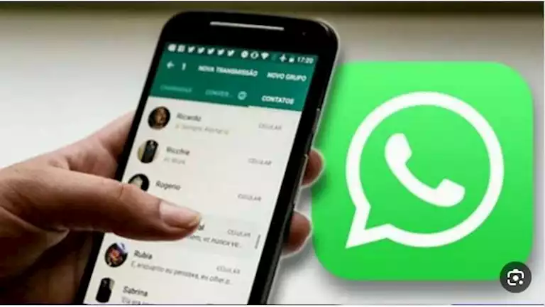 عطل مفاجئ يضرب واتساب ويب ويعيق تسجيل الدخول