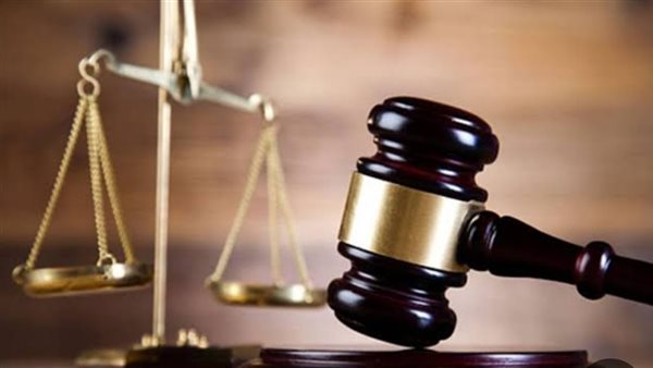 تأجيل طعن مضيفة الطيران المتهمة بقتل ابنتها إلى 10 يونيو