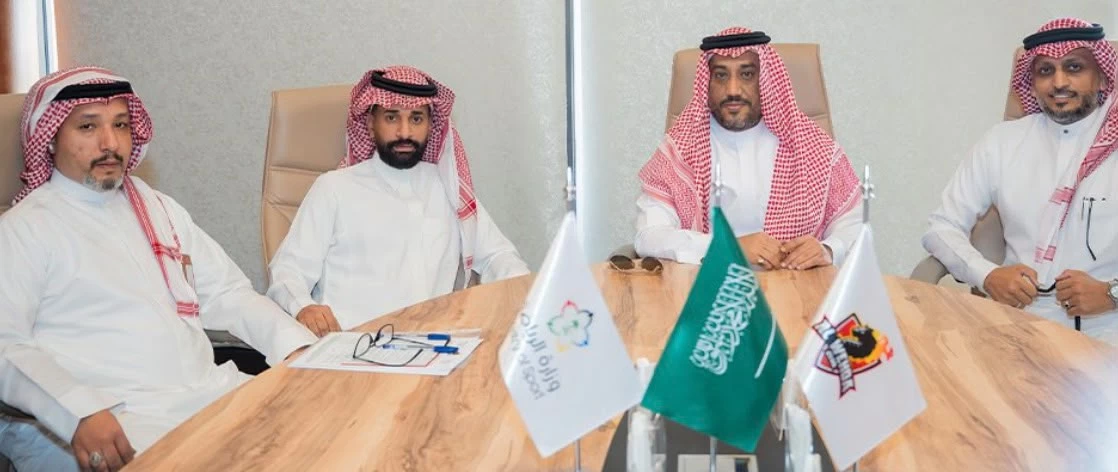 الوحدة يقترب من فوجنبسكي لقيادة الفريق في دوري يلو