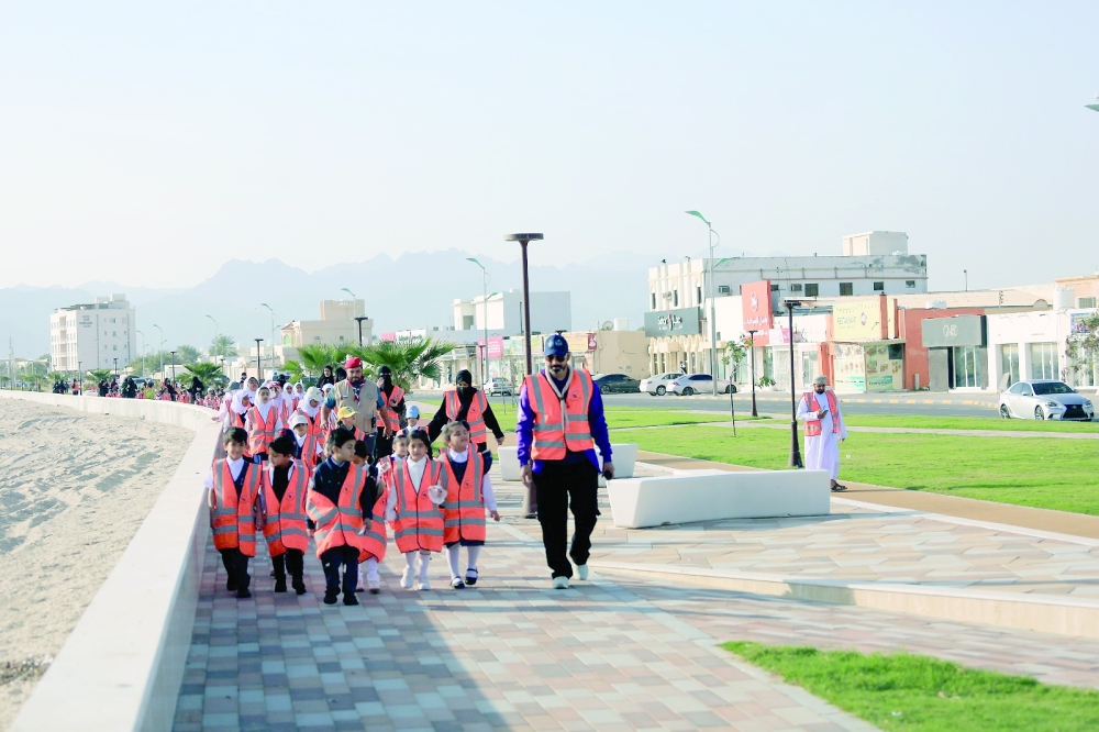 أكثر من (500) مشارك في مبادرة (دبا تنبض بالحياة)