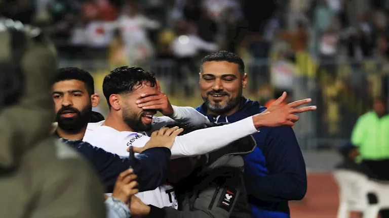 صراع الأهلي والزمالك وبيراميدز قبل الجولة الأخيرة "تغطية محدثة"