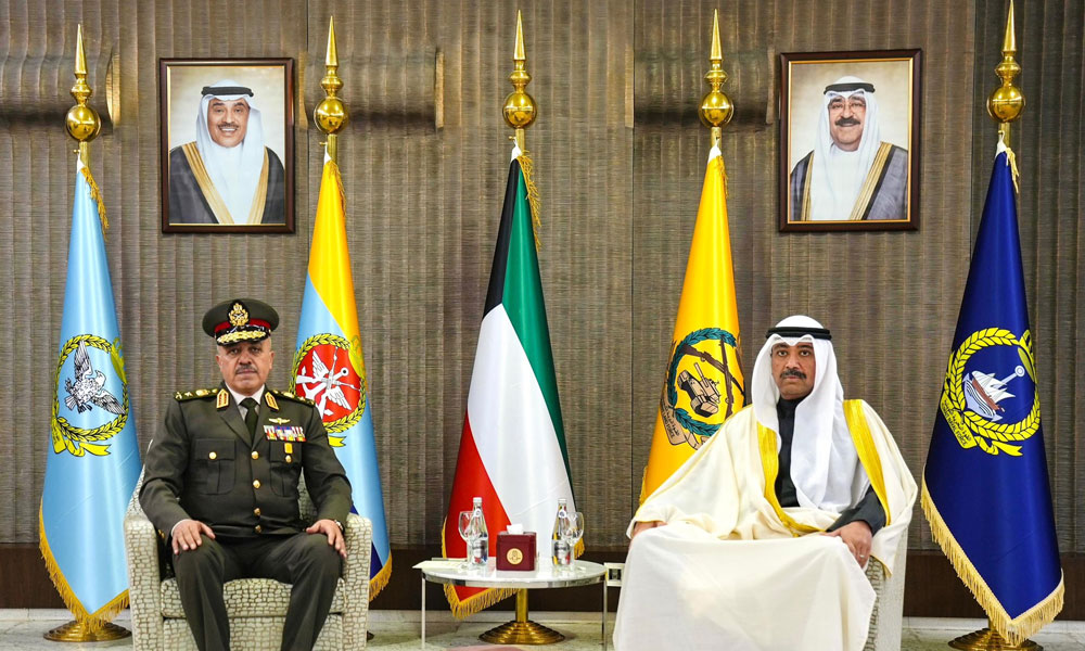 وزير الدفاع يستقبل رئيس أركان القوات المسلحة المصرية