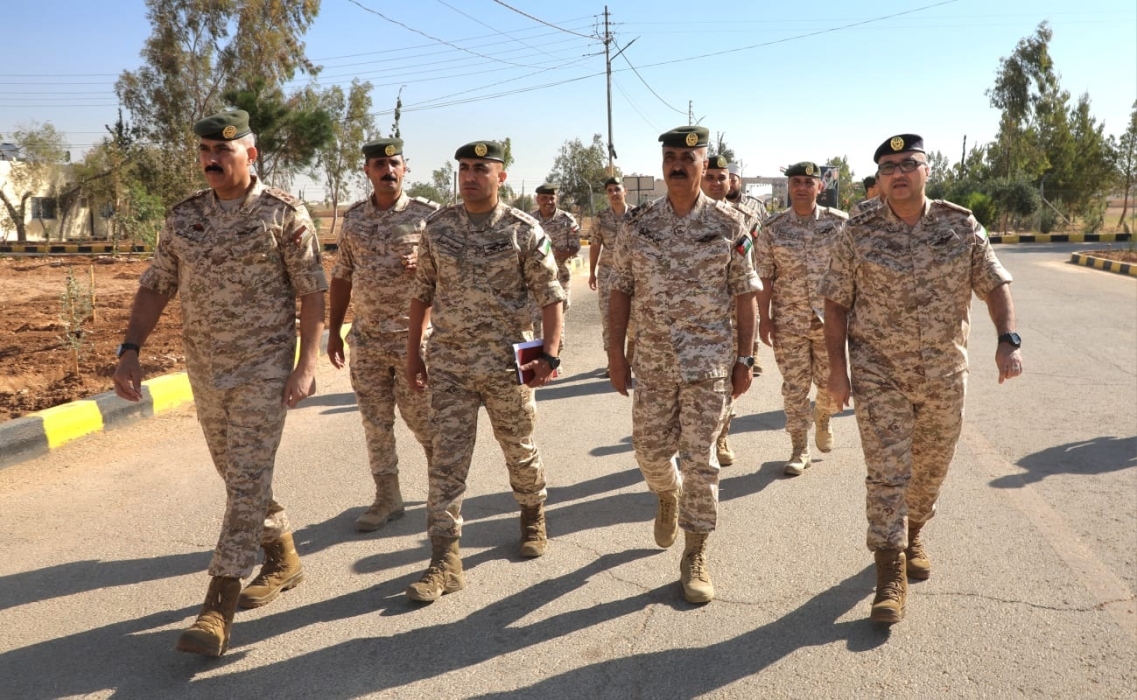 المساعد للإدارة والقوى البشرية يفتتح دورة تدريب المكلفين بخدمة العلم (الدفعة الثانية) في شويعر