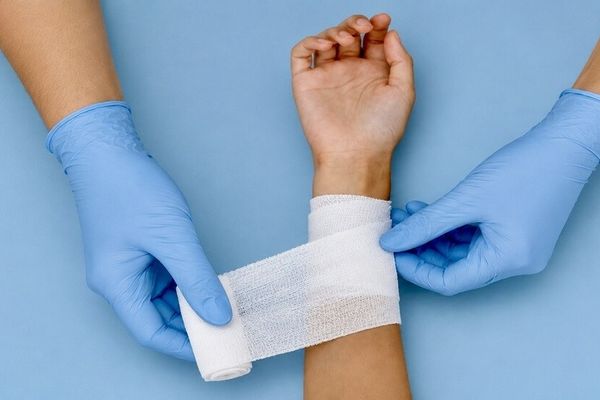 ابتكار مادة جديدة لعلاج الجلد