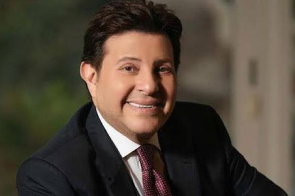 خبر وفاة النجم هاني شاكر يتصدر محركات البحث… ما القصة؟