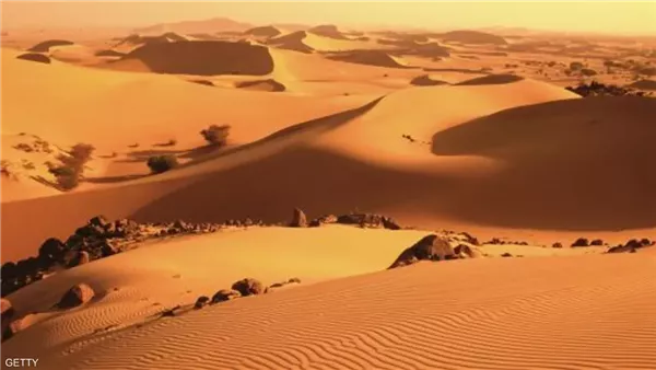 فرحة العيد تتحول إلى مأساة، وفاة 49 شخصا من العطش في منطقة صحراوية قرب الحدود مع الجزائر