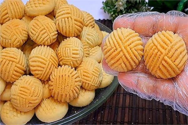 من فرن المنزل إلى واجهة المحلات| كيف تغيرت طقوس كعك العيد؟
