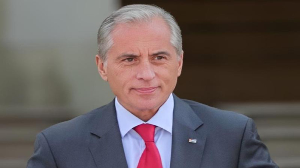 رئيس الوزراء: بفخر واعتزاز نحتفل اليوم بعلمنا الأردني