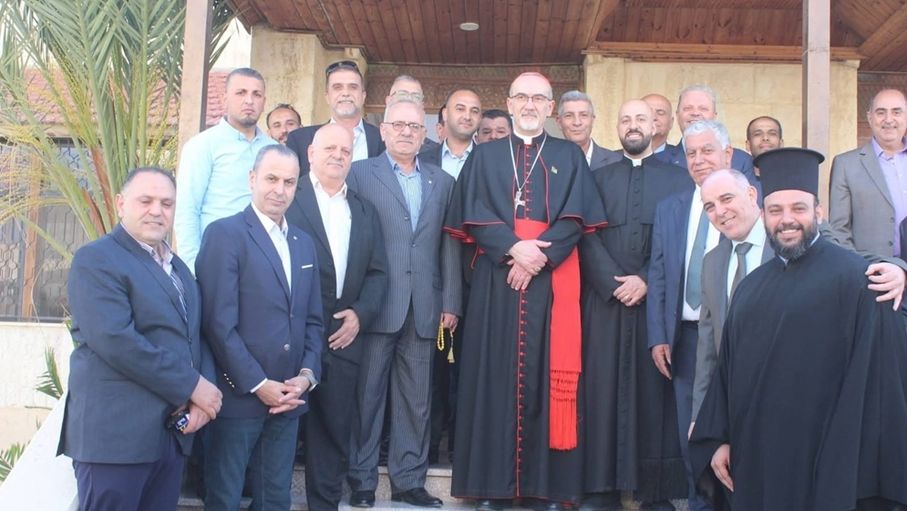 بطريرك القدس يشيد بالدور الذي يضطلع به جلالة الملك في حماية ال...