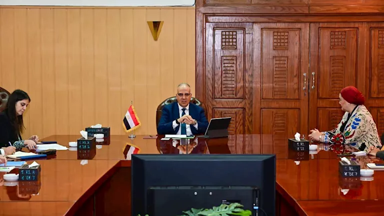 تدريب 643 سيدة على تدوير ورد النيل.. وإطلاق مبادرة جديدة لتمكين المرأة