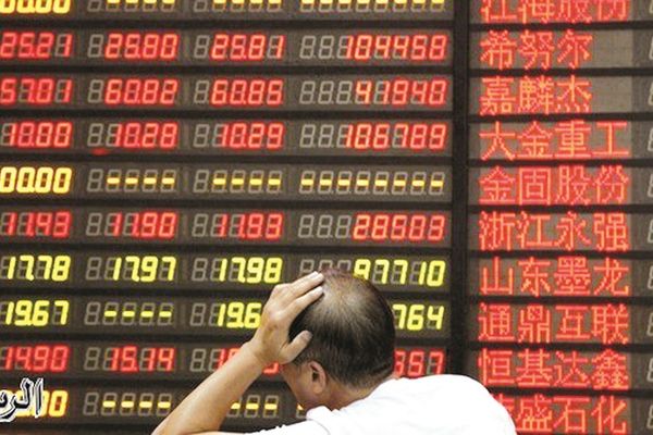 الين يتراجع لمستوى 160 للدولار