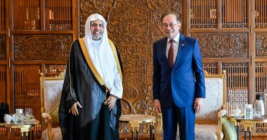 رئيس وزراء ماليزيا يستقبل الأمين العام لرابطة العالم الإسلامى
