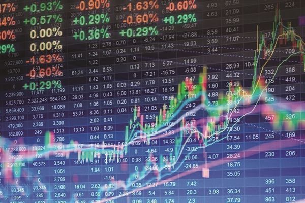 ارتفاع سعر الروبية الهندية 23 بيزة إلى 95ر94 مقابل الدولار الأمريكي