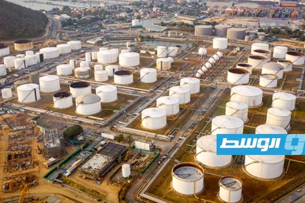 «الطاقة الدولية»: الطلب العالمي على النفط يتعافى على رغم من مخاوف الحرب