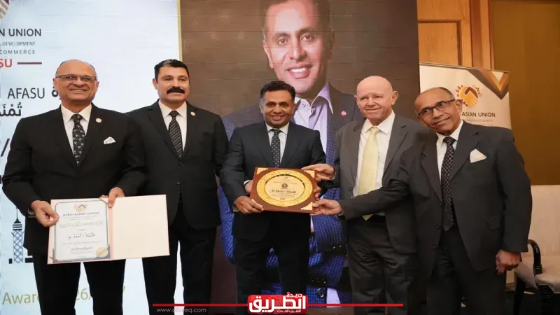 ”AFASU” تكرم الإعلامي أحمد عزالدين بالجائزة الذهبية الدولية ضمن الاكثر تأثيرا في الوطن العربي