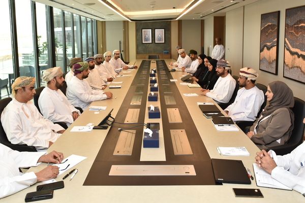 لقاءٌ مع المُستثمرين الأفراد النشطين في قطاع سوق رأس المال العُماني