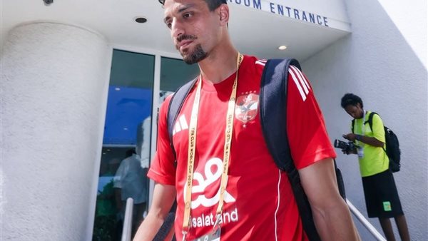 طاهر محمد طاهر: الأهلي يسير خطوة بخطوة حتى النهائي من أجل حصد اللقب