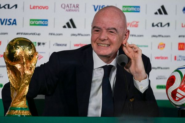إنفانتينو مازحاً: حتى لو تم توسيع كأس العالم.