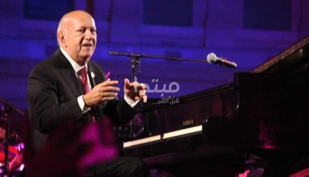 منى الشاذلي تكشف تفاصيل حفل عمر خيرت في لندن (فيديو)