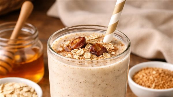 طريقة عمل التمر والشوفان مشروب مشبع للسحور