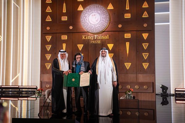 نائب أمير الرياض يكرم الفائزين بجائزة الملك فيصل لعام 2026