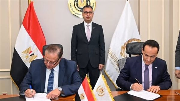 وزير التموين يشهد توقيع بروتوكول تعاون لربط قواعد بيانات السجل التجاري والملكية الفكرية